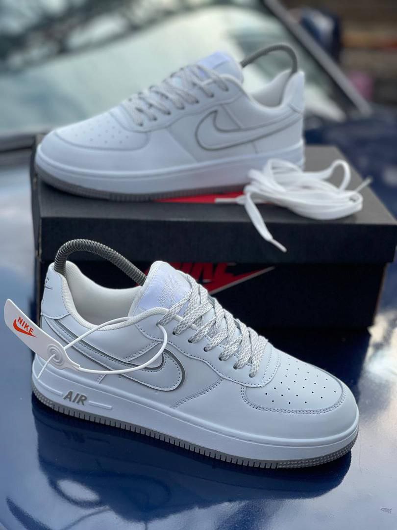 Nike Air Force 1 Low